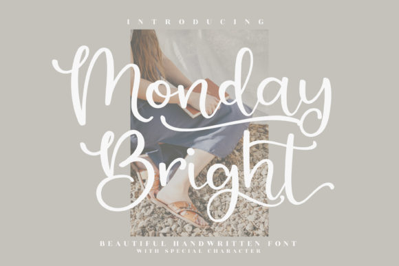 Monday Bright: A Graceful Script Font for Digital Design